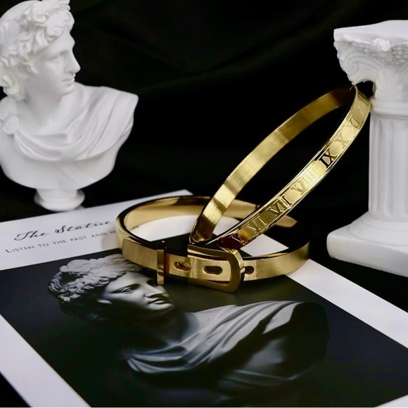 14k gold Roman numeral bangle set designer look - Picture 3 of 4